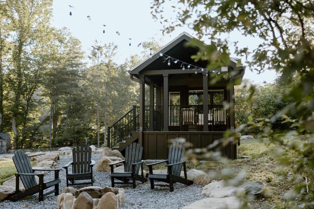 Oak Cabin